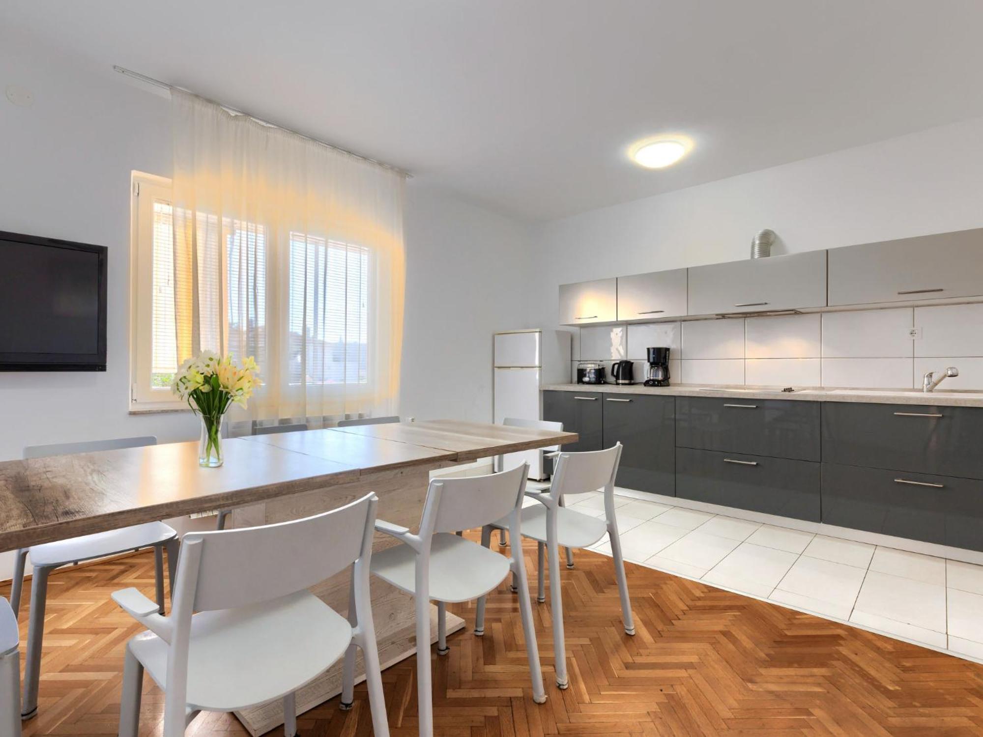 Apartment Nika-7 Umag Buitenkant foto
